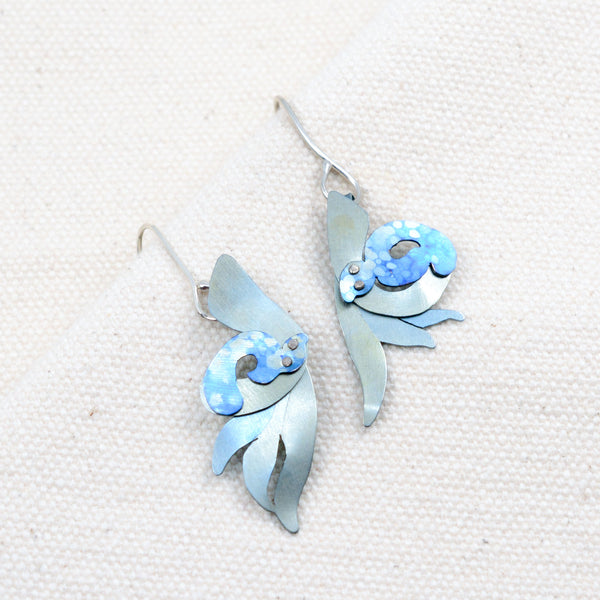 She's Learning to Dance Underwater